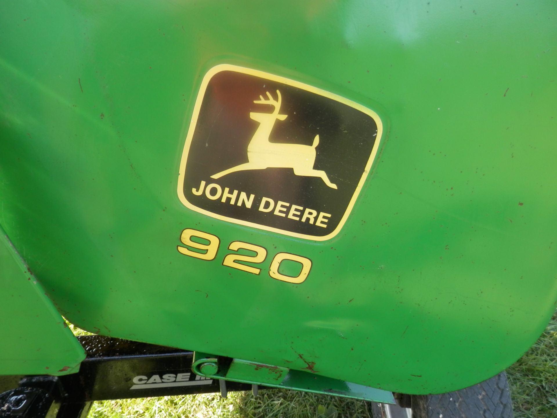 JOHN DEERE 920F GRAIN PLATFORM - Image 11 of 14