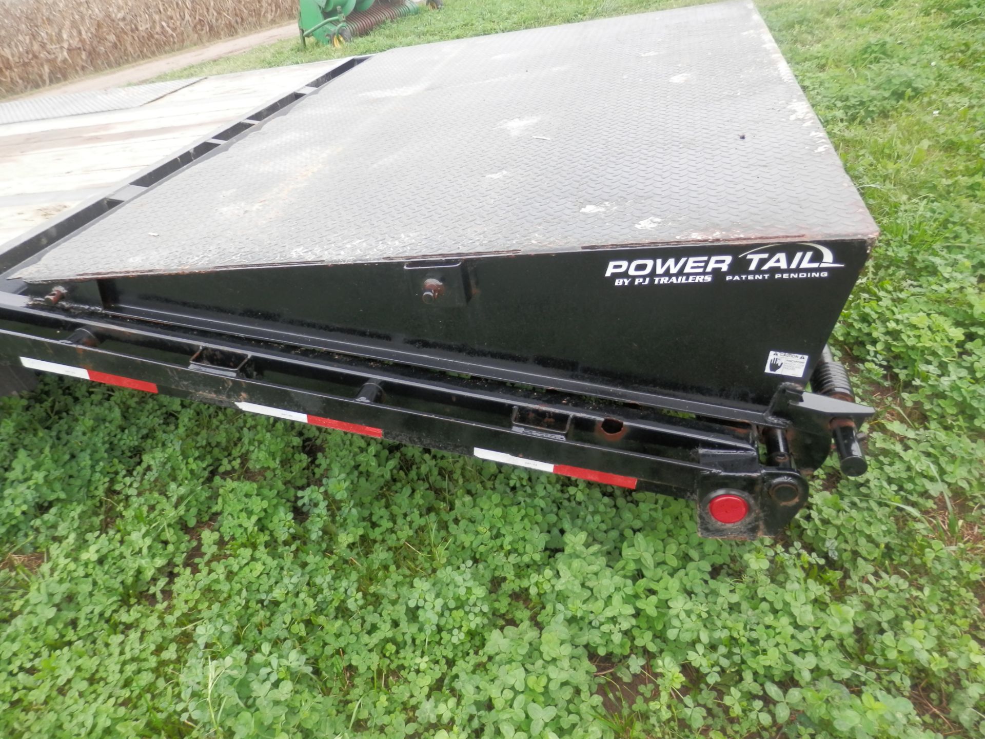 2019 PJ 32' GOOSENECK TRAILER - Image 5 of 9