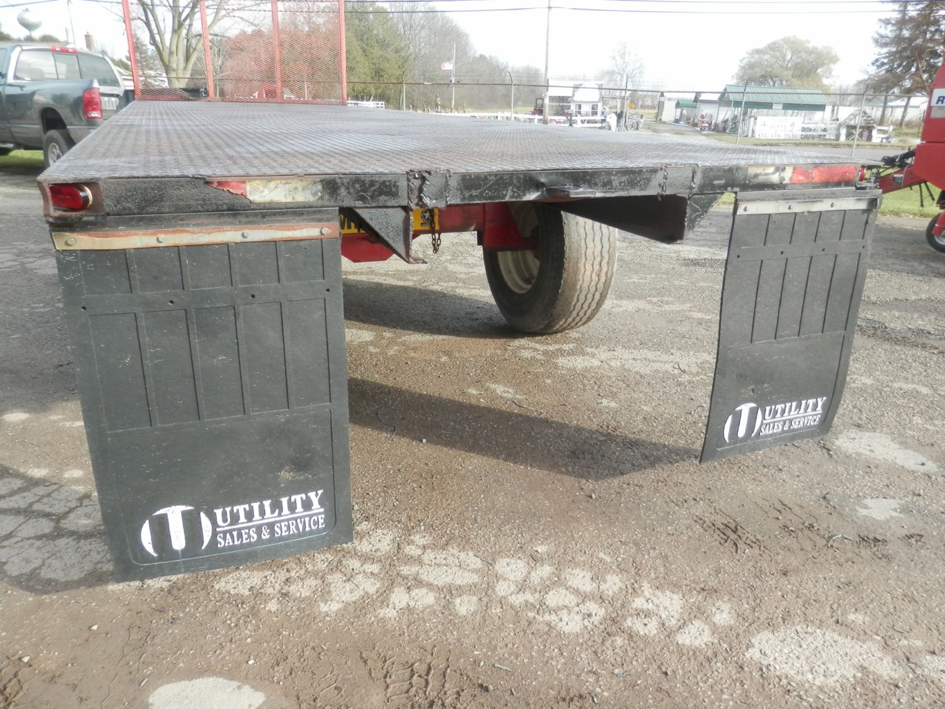 HD BIG BALE WAGON ON H&S X1704 GEAR - Image 13 of 14