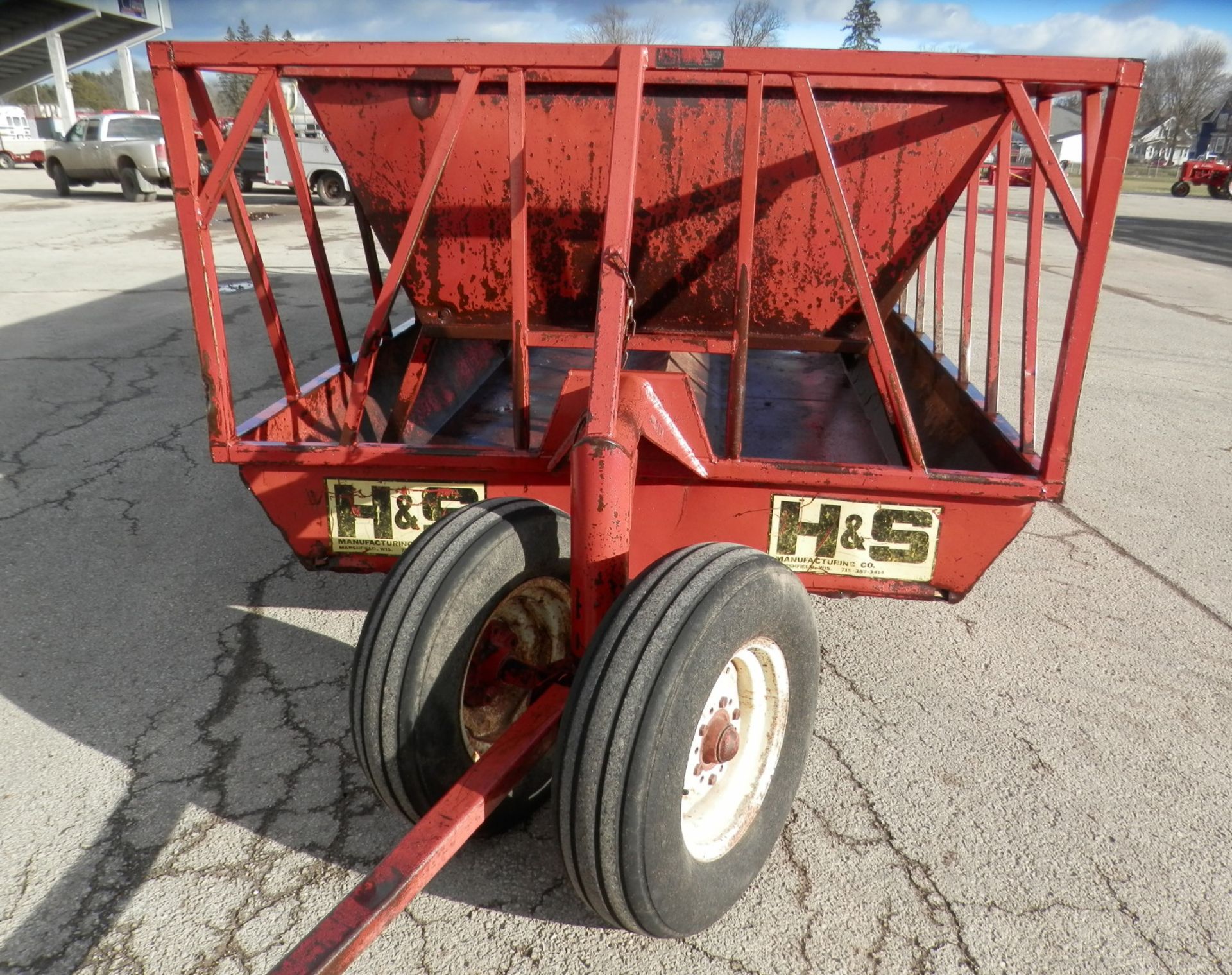 H&S 24' SLANT BAR FEEDER WAGON - Image 3 of 5