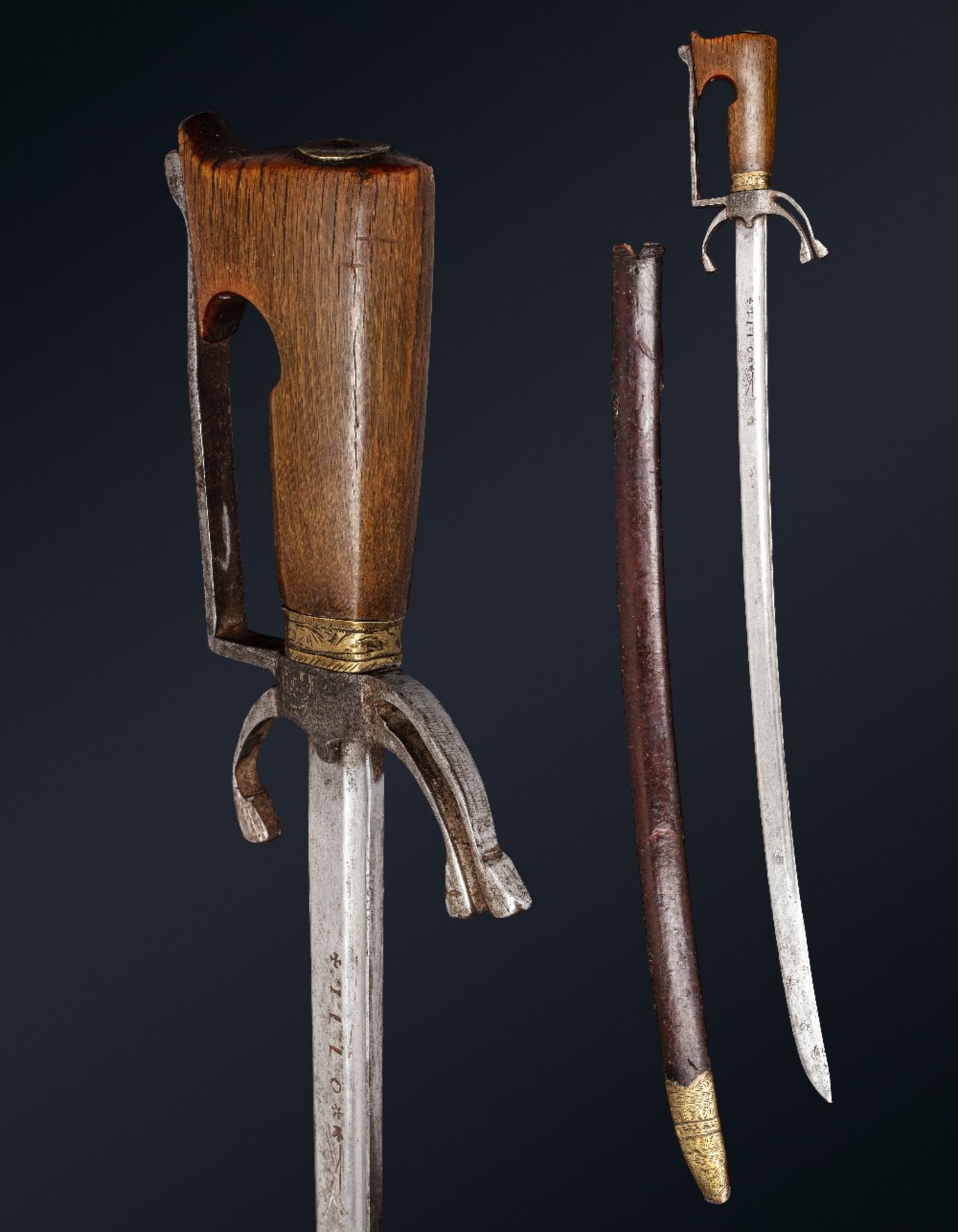 NimchaA lame européenneMaroc, début du XIXe siècle Epée à poignée en corne de rhinoceros, la garde