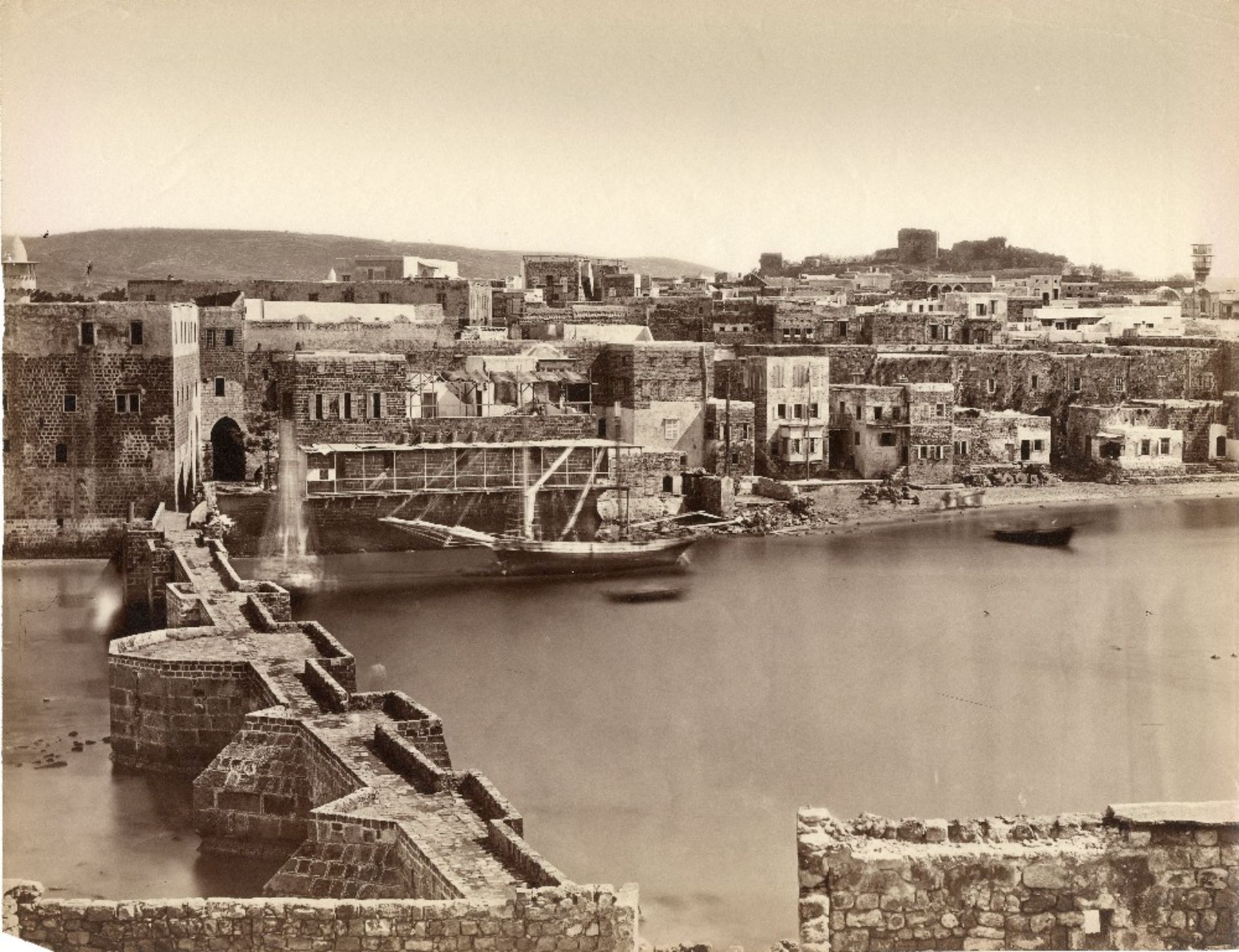 Félix BONFILS (1831-1885) et Dimitri TARAZI (att.)Beyrouth, Baalbek, le Temple de Jupiter, village - Image 2 of 4