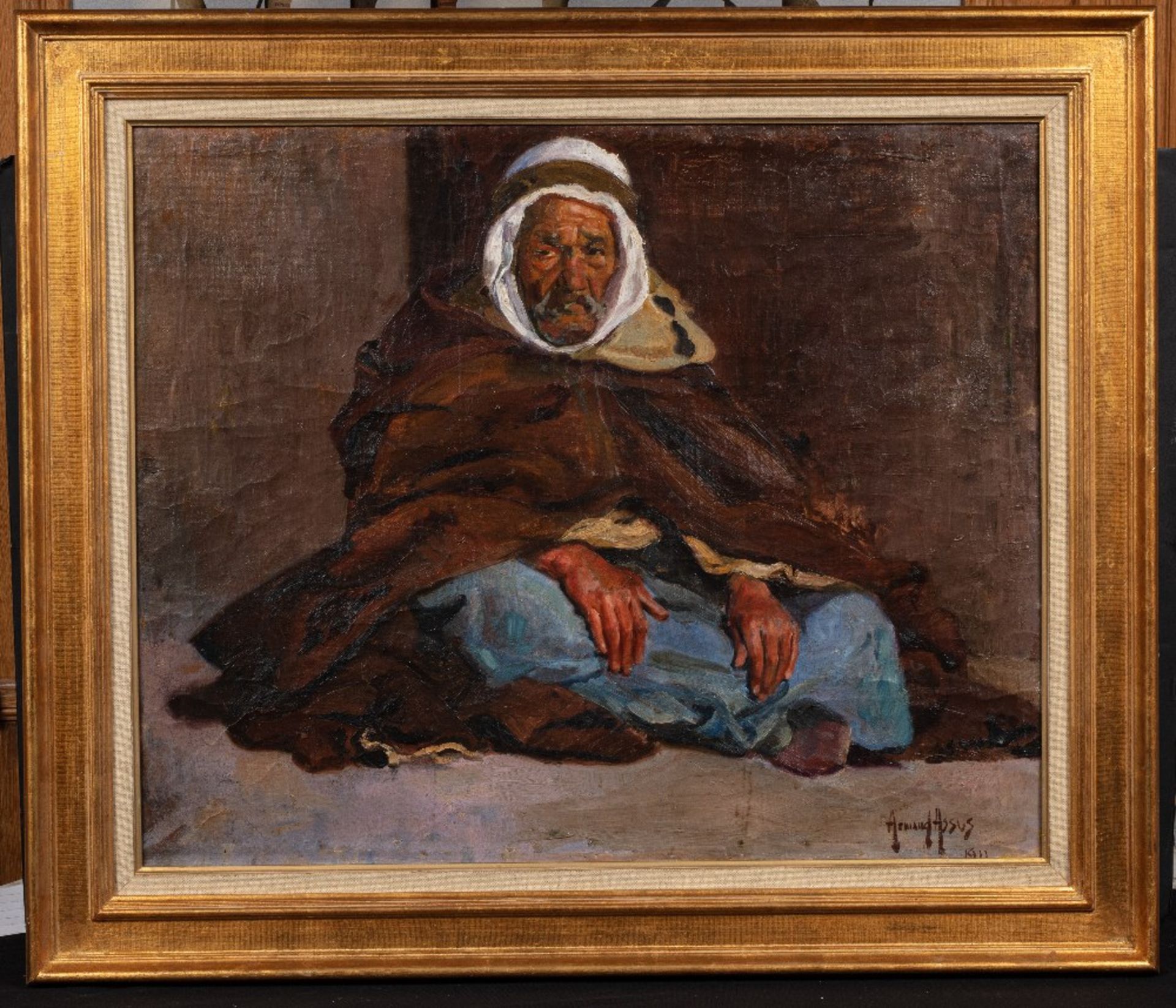 Armand ASSUS (Alger 1832- Cagnes 1977)L'homme au burnousHuile sur toile d'origine 60 x 73 cm Signé - Image 2 of 3