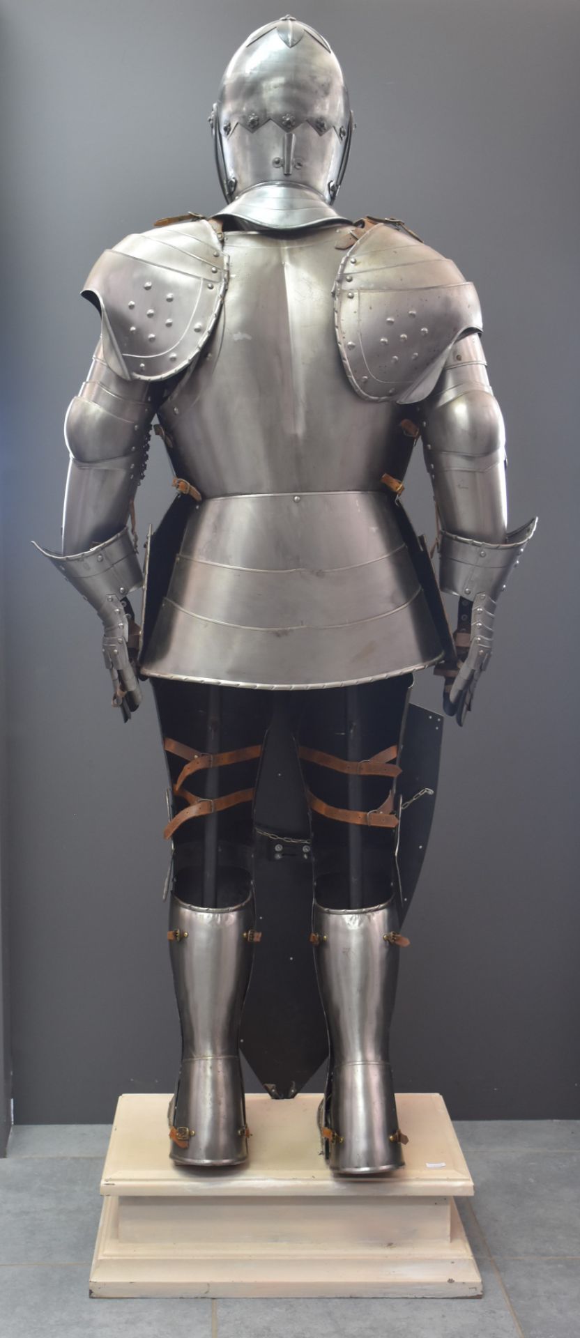 Medieval style armor, made in the middle of the 20th century. - Bild 5 aus 5