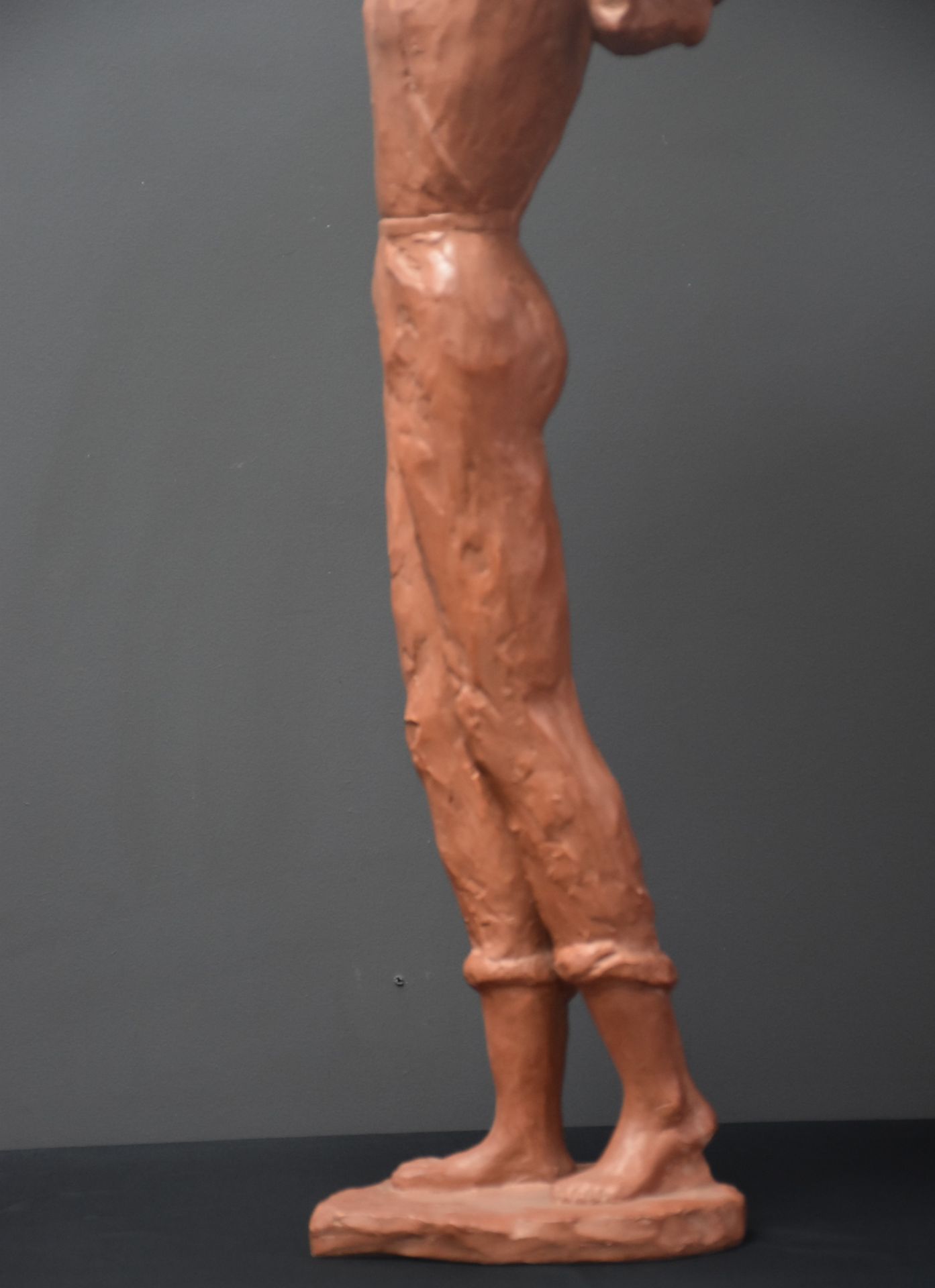 Paul SERSTE (1910-2000). Important terracotta, mother and child. Height : 80 cm. - Bild 4 aus 8