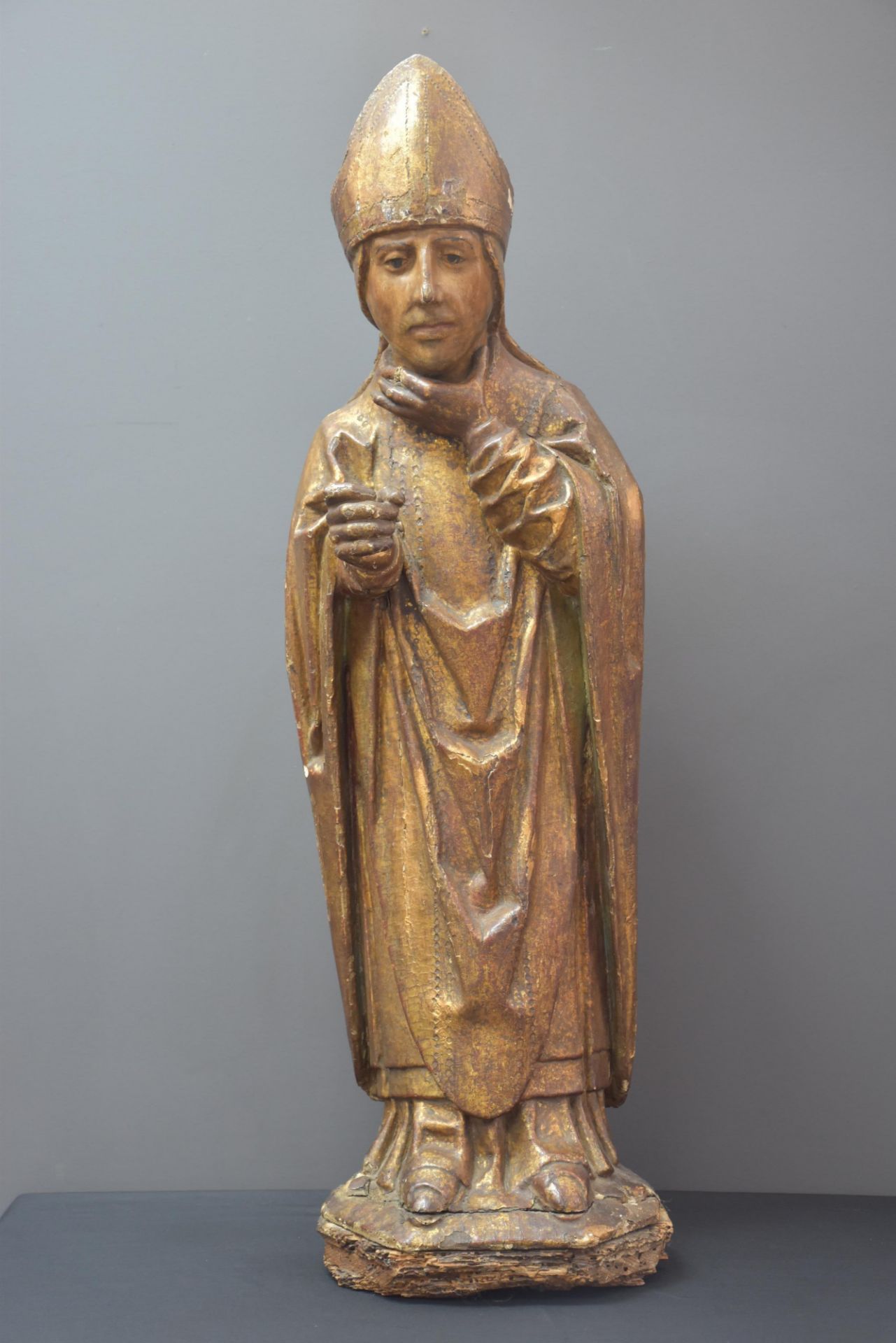 Carved wood representing Saint Blaise XVIth century H 85cm