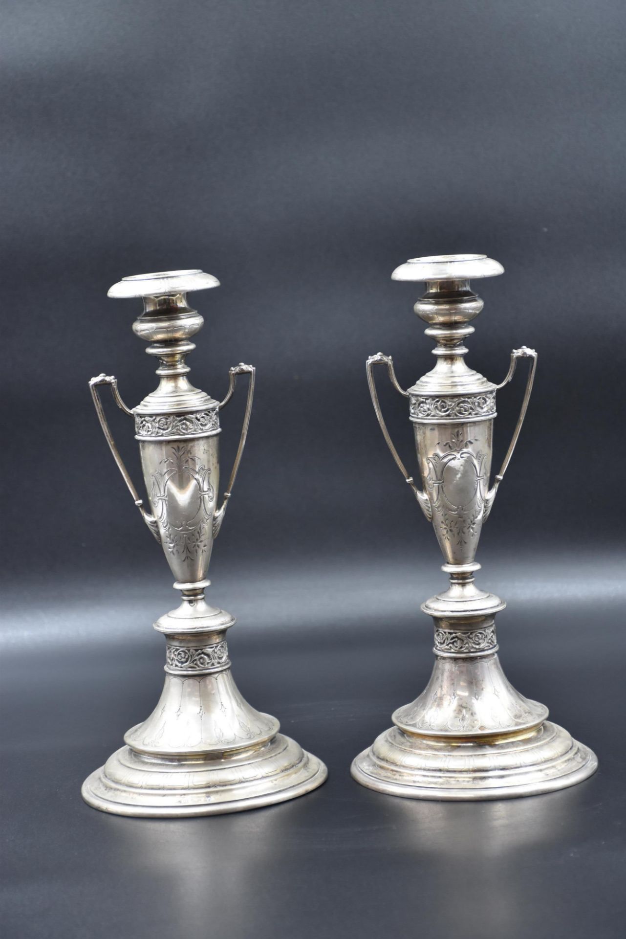 A pair of silver candlesticks. 19th century. Height : 30 cm. - Bild 2 aus 4