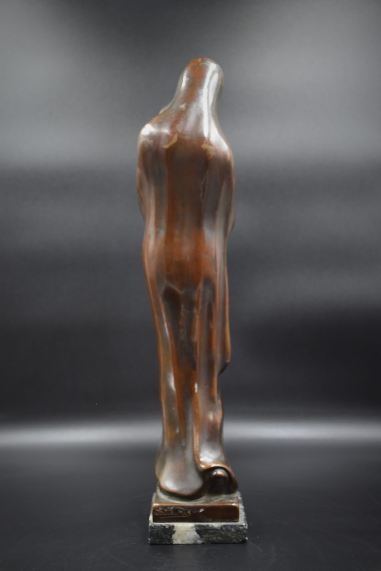 Jan ANTEUNIS (1896-1973) Bronze symbolist mother and child. Height : 47 cm. - Bild 3 aus 5