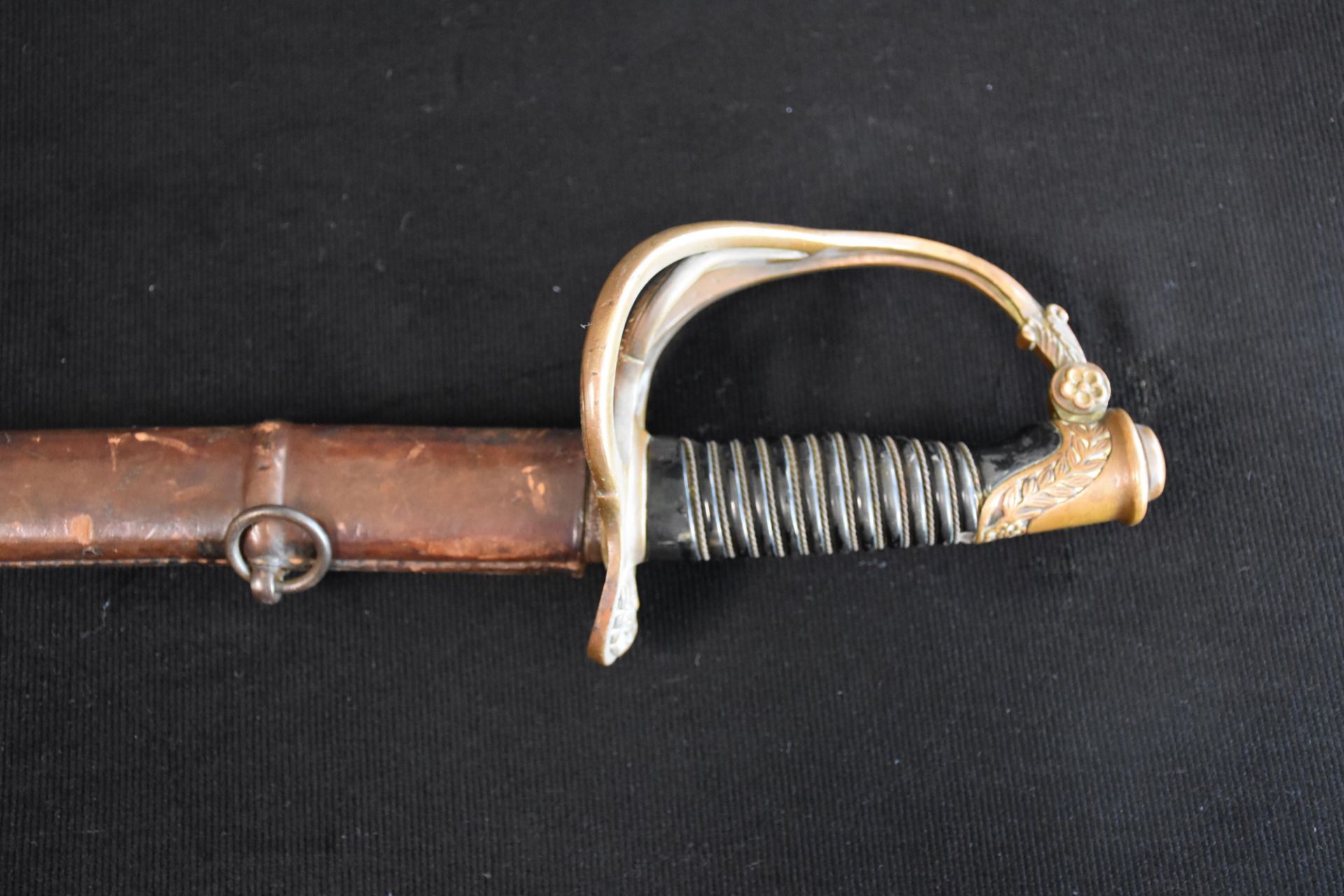 19th century French Saber, Saint Etienne, leather scabbard. - Image 5 of 6