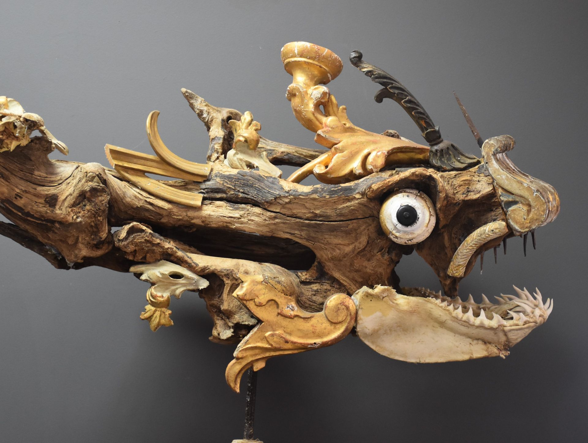 Sea dragon. Composition XXth century made of carved, gilded and patinated wood elements of the XVIII - Image 2 of 5