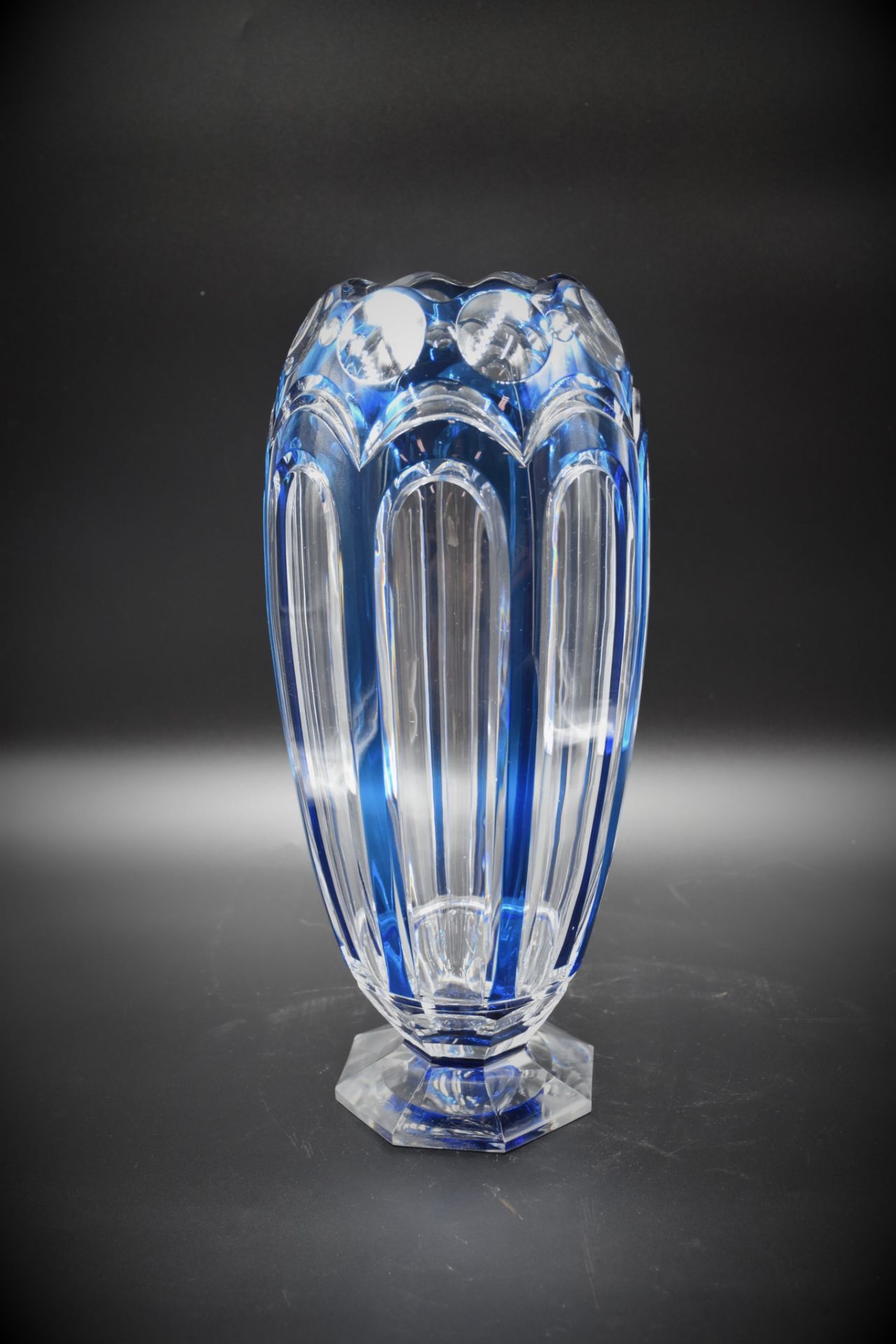 Vase 'ADP9' Val St Lambert Colorless crystal with blue lining, Creation: Joseph Simon Listed in