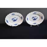 Pair of oval dishes in porcelain of Tournai with Ronda decoration. Twisted ribs and wicker. Length :