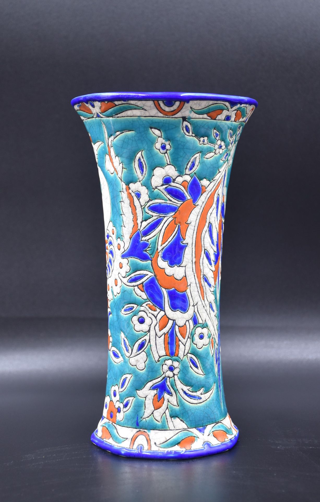 Boch Kéramis vase with Iznik peacock decoration. D36. Height : 24 cm.