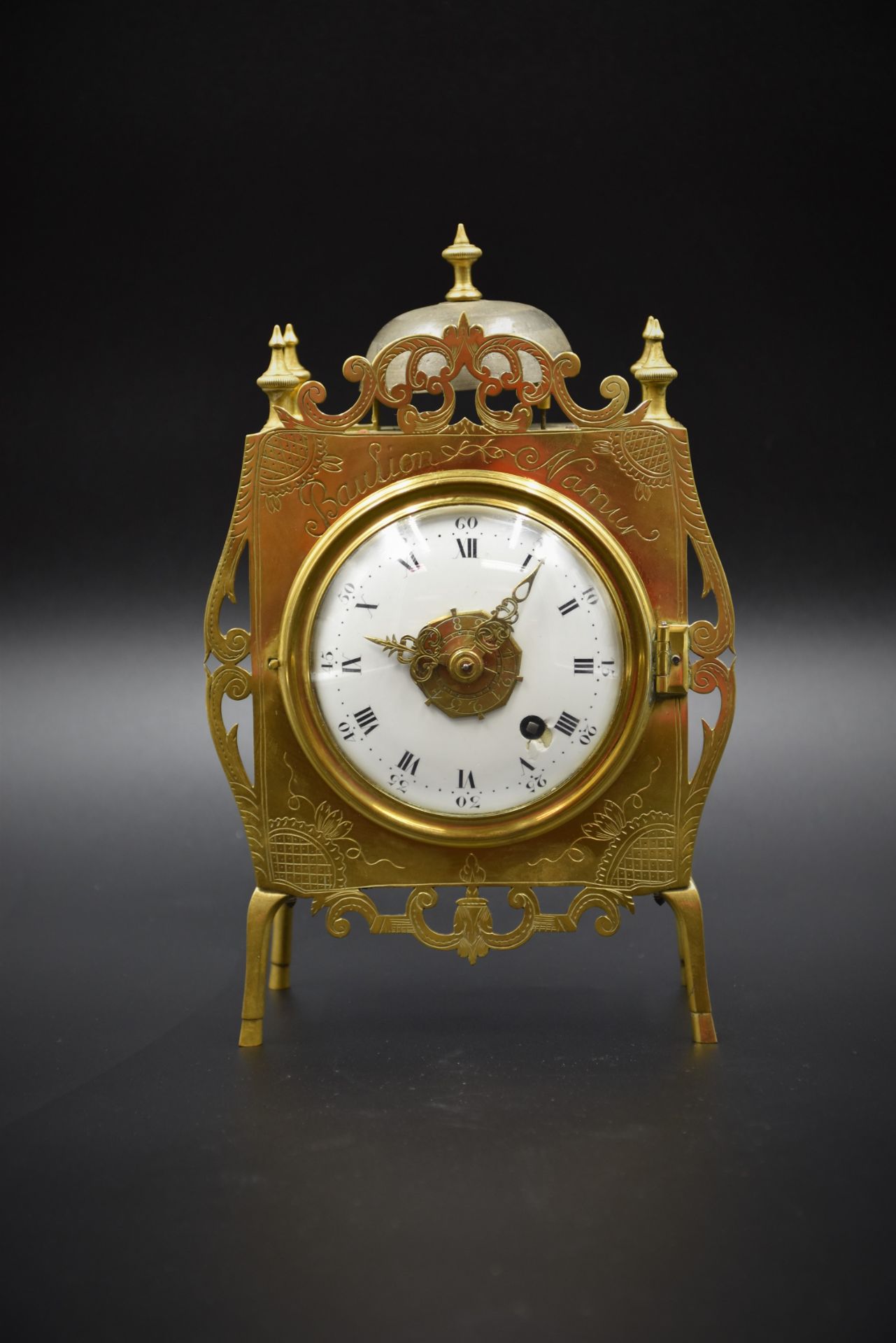 Small capucine clock XVIIIth century. Beaulion in Namur. Height : 23 cm.