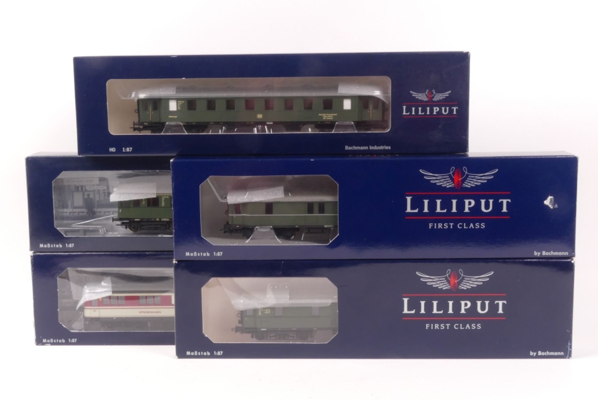 Fünf Liliput ReisezugwagenFünf Liliput Reisezugwagen, L328511, DB Messzugwagen, grü
