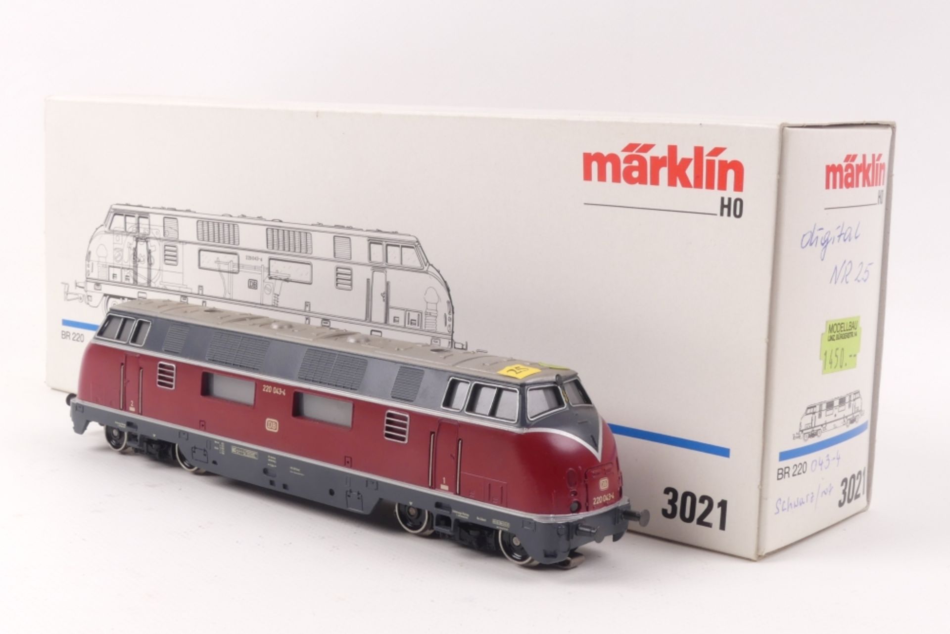 Märklin 3021Märklin 3021, Diesellok "220 043-4" der DB, alle Aufschriften gedruckt,