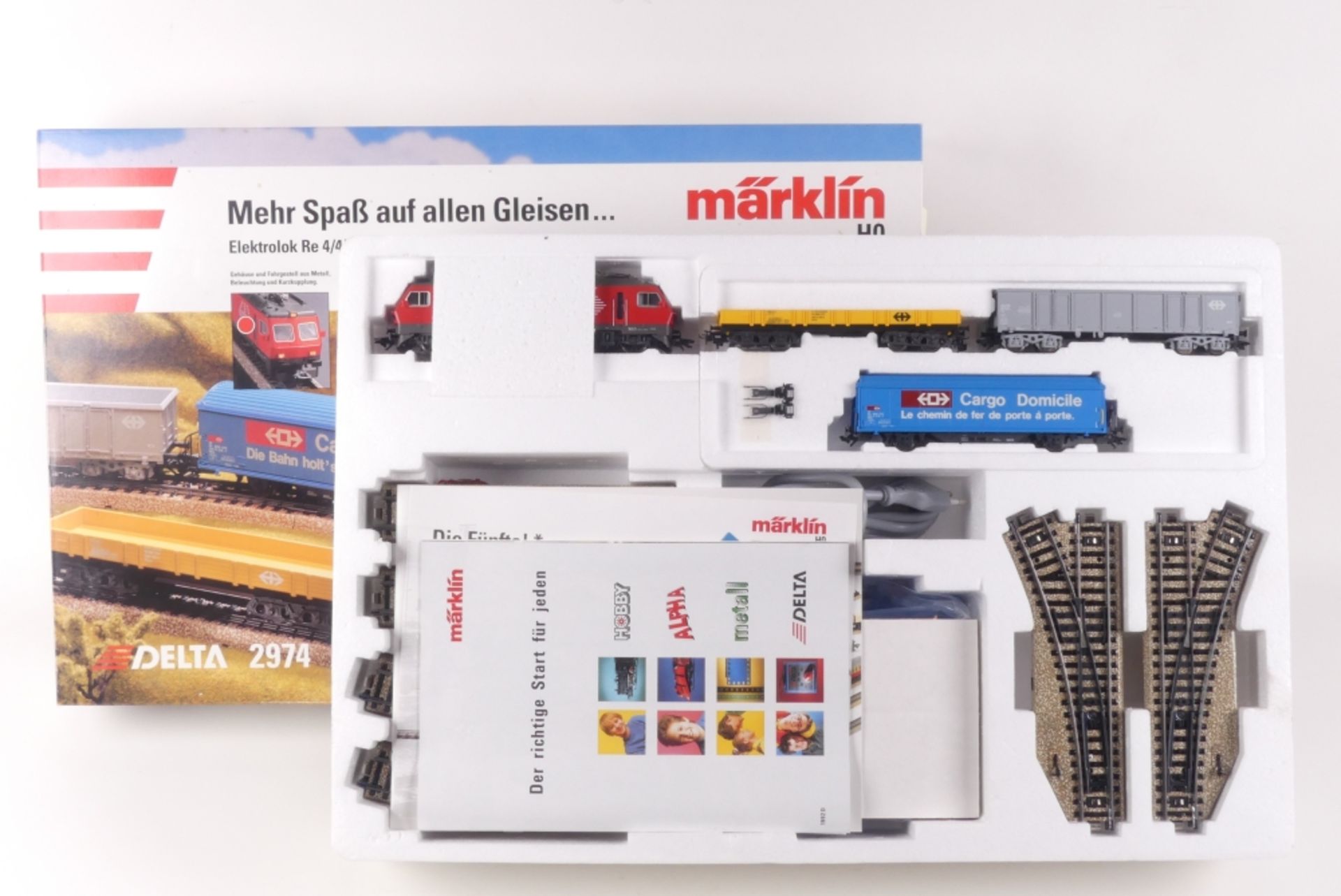 Märklin 2974Märklin 2974, DELTA Güterzug-Startpackung, Elok Re 4/4 "10101" der SBB,