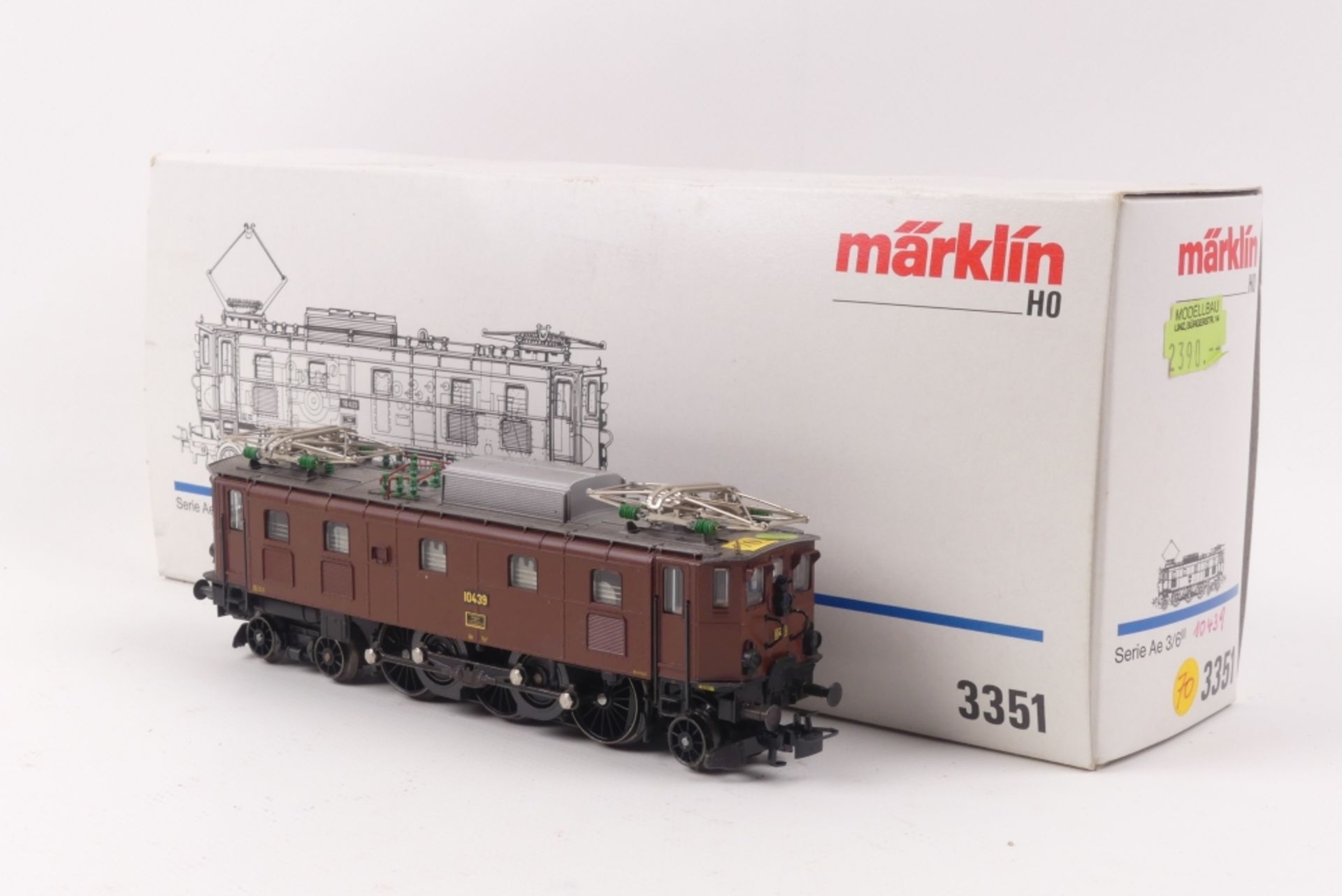 Märklin 3351Märklin 3351, Elektrolok Ae 3/6 III "10439" der SBB, analog,beklebt, son