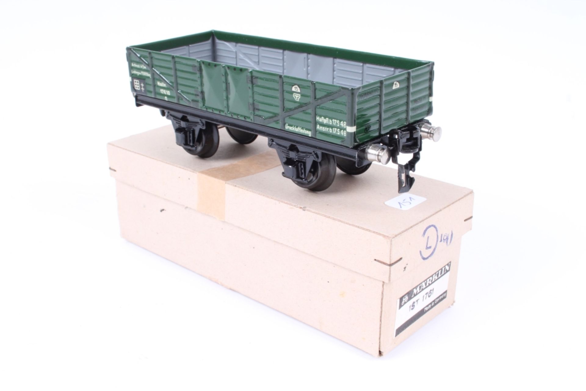 Märklin offener Güterwagen im ORK, 17610, ein kleiner Kratzer am Chassis, sonst exzellenter