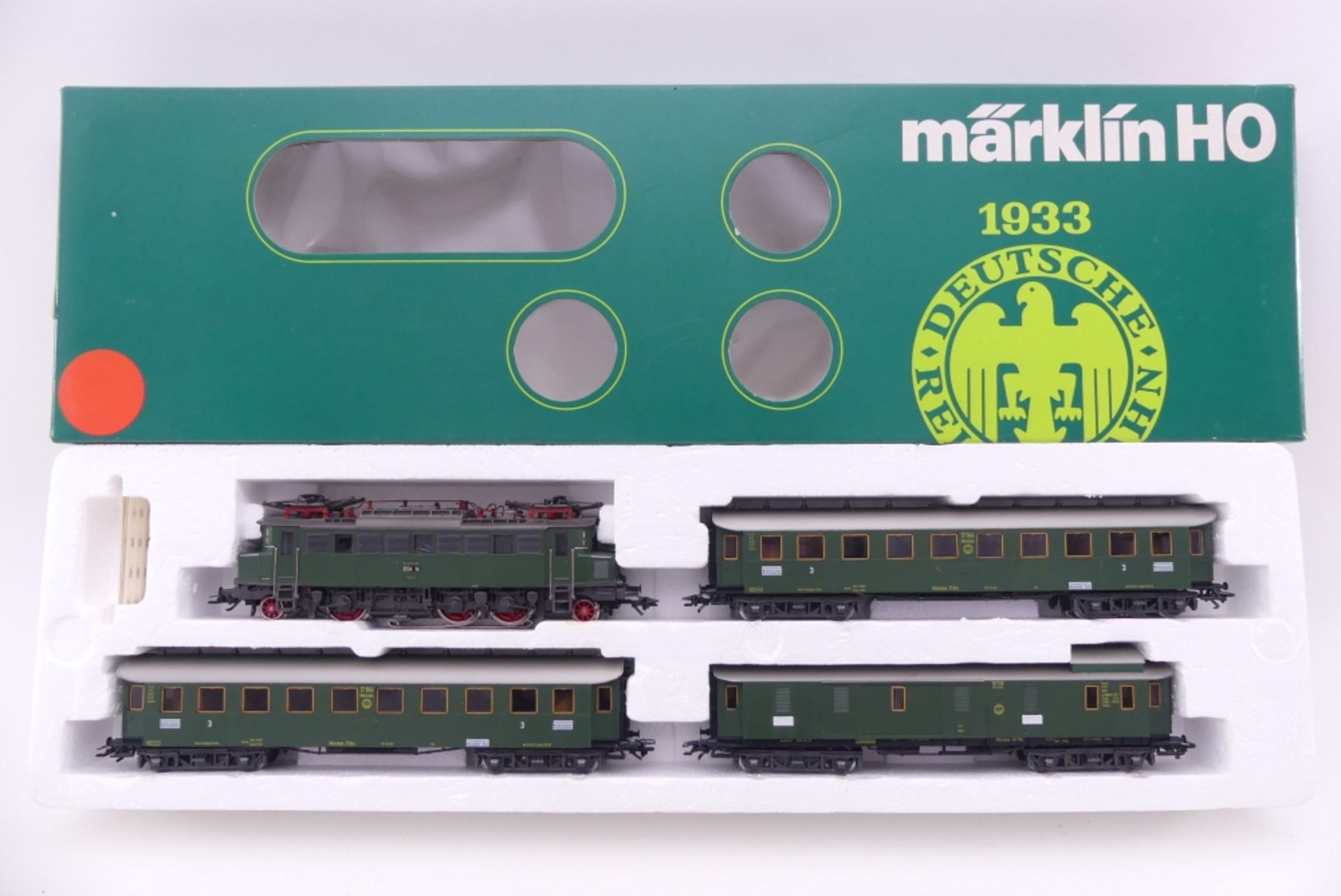 Märklin 2850, Schnellzug der DRG, Elektrolok ´E 04 14`, beklebt/ablösbar, analog, drei Wagen, sehr