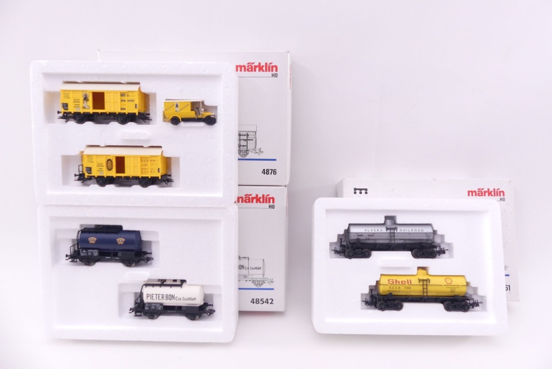 Märklin drei Wagen-Sets, 4861, 48542, 4876, sehr gut erhalten, ORK mit geringen und kräftigen