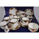 Twenty six pieces of collectable Royal Doulton Old Country Roses