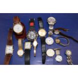 A job lot of assorted watches