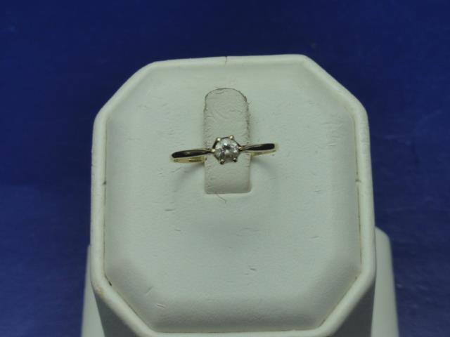 A vintage 9ct gold & solitaire ring size O 1/4