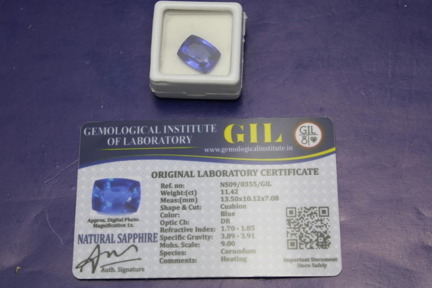 A Sapphire gemstone with certificate