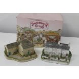 Two collectable David Winter cottages