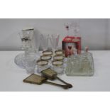 A good selection of misc glass ware etc