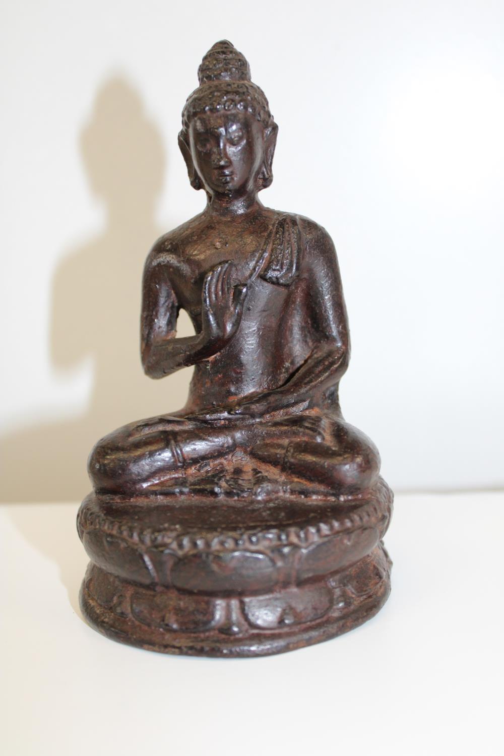 A Chinese Ming style seated bronze Budha figure h13cm