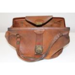A vintage Gladstone style leather bag