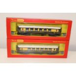 Two boxed Triang Hornby Pullman 1st class coaches