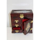 A Chinese jewellery box (one handle missing)