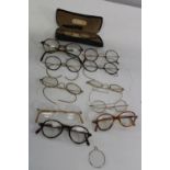 A collection of 1940's & earlier spectacle frames rolled gold examples etc