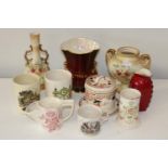 A job lot of vintage Crown Devon ware