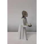 A Lladro figurine Height 21cm