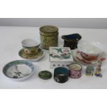 A job lot of assorted Chinese ceramic items & other (sold as seen)