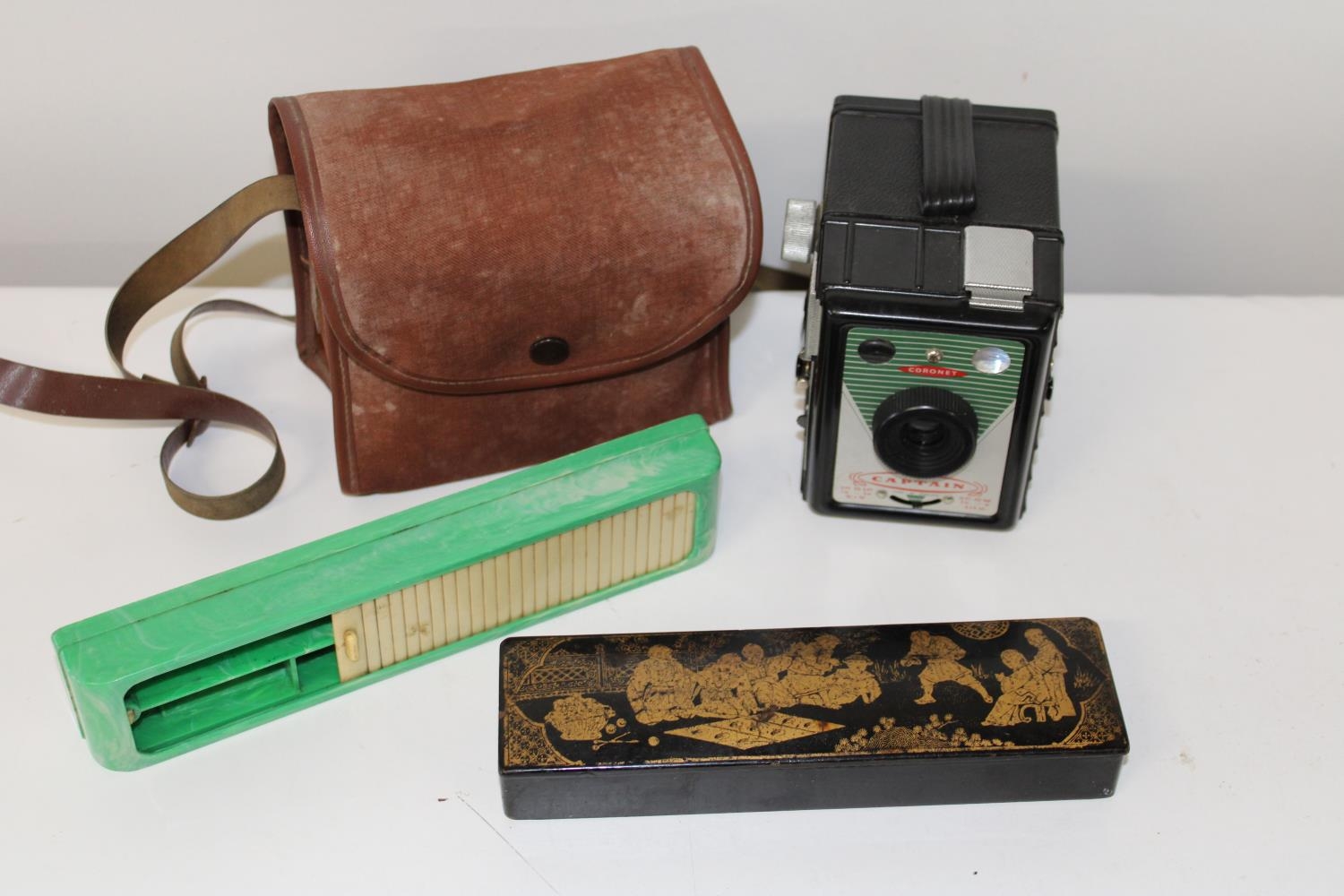 Two vintage pencil cases & Coronet box cammera