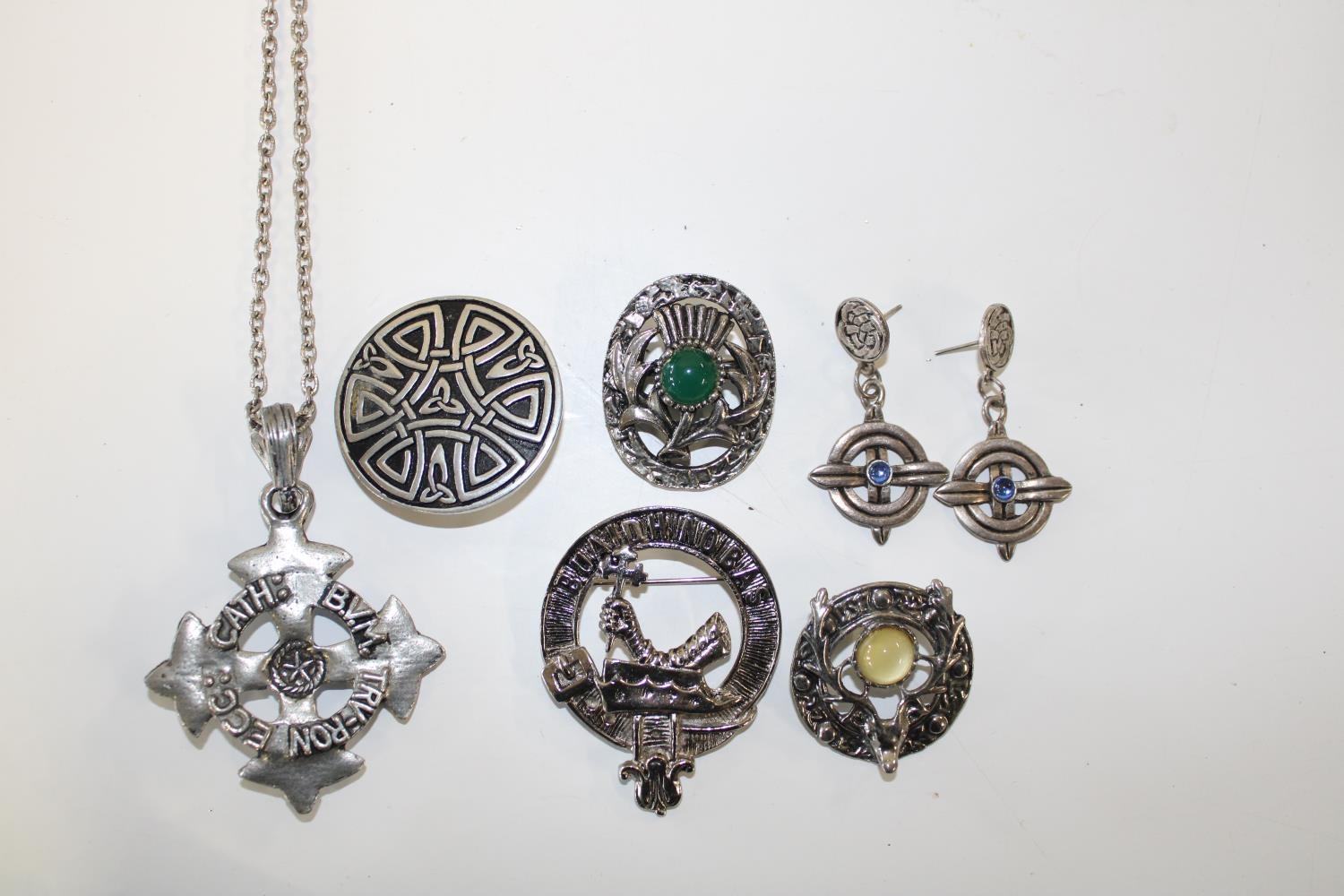 A selection of vintage Scottish costume jewellery