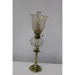 A quality brass & glass oil lamp 39cm tall