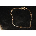 A 9ct gold bracelet 2.2 grams