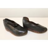 A pair of Victorian child's shoes (sold as seen)