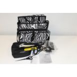 A set of Wahl clippers & bag (sold as seen)