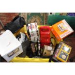 A job lot of assorted electronic items (sold as seen)