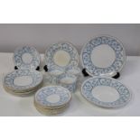 A pretty Edwardian part tea set 21 pieces