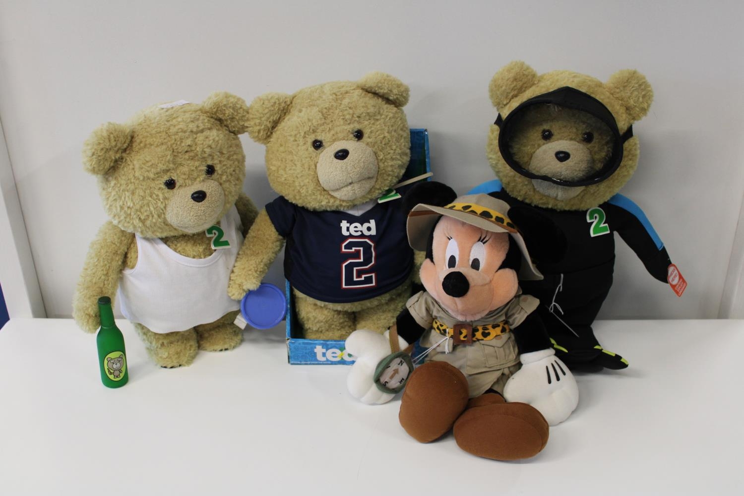 A selection of Ted 2 soft toys & Mini Mouse