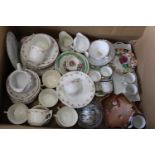 A large qty of assorted ceramics collection only