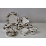 A pretty 15pc Duchess tea service 'English Garden'.